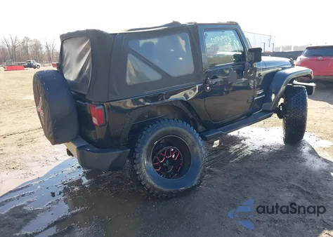 2011 Jeep Wrangler Sahara из США, поврежденный, VIN 1J4AA5D19BL638809